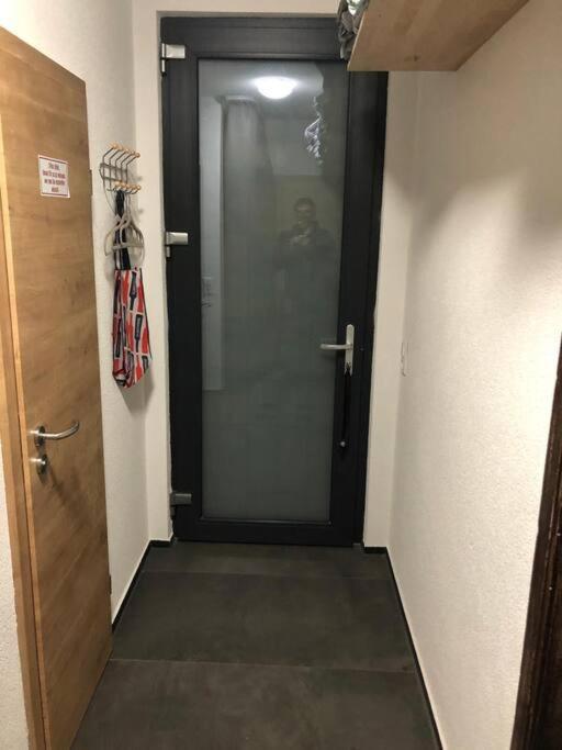 Kleine Wohnung Im - Konzept Flieger - 2 Stockwerke 泰特南 外观 照片